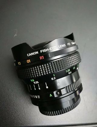 Rare Canon Lens FD 15mm F/2.  8 1:2.  8 VTG Fisheye Fish - eye Lens w Case EXC, 9