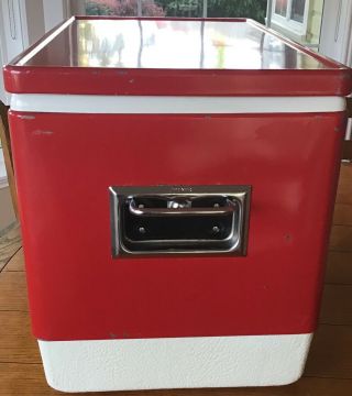 Vintage Coleman (usa) 1978 Red Metal Cooler Ice Box Metal Handles Vg With Tray