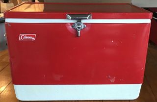 Vintage COLEMAN (USA) 1978 Red Metal Cooler Ice Box Metal Handles VG with Tray 7