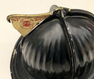 Vintage Old CAIRNS 1930 ' s 40s Black FIRE DEPARTMENT Metal Helmet - NR 6
