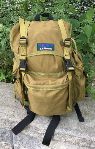 Ll Bean Continental Rucksack Backpack Green Nylon Hiking Medium 19 " X15 " Vintage