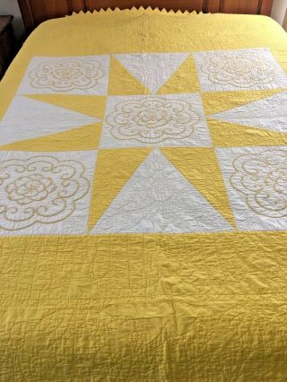 Omg Vintage Handmade Heavily Quilted Cross Stitch Accents 8 Point Star Quilt