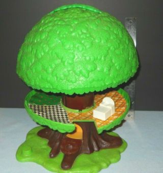 Vintage 1975 Kenner General Mills Tree Tots Family Tree House