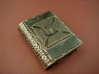 A Solid Sterling Silver Hallmarked Novelty Book Shape Snuff Box Pill Box