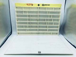 Vintage 1968 Hot Wheels Collector ' s Case by Mattel - 48 Adjustable Compartments 7