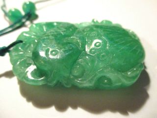 ANTIQUE / VINTAGE CHINESE CARVED IMPERIAL GREEN JADE FISH AMULET / PENDENT 3