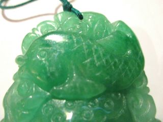 ANTIQUE / VINTAGE CHINESE CARVED IMPERIAL GREEN JADE FISH AMULET / PENDENT 4