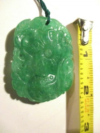 ANTIQUE / VINTAGE CHINESE CARVED IMPERIAL GREEN JADE FISH AMULET / PENDENT 5