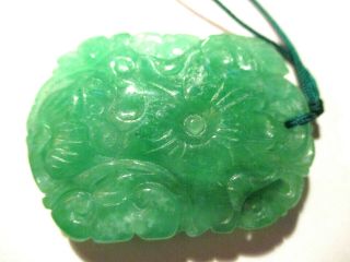 ANTIQUE / VINTAGE CHINESE CARVED IMPERIAL GREEN JADE FISH AMULET / PENDENT 6