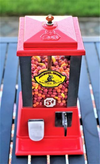 Vintage SUN 5 Cent Squirrel Brand Nuts Bulk Candy Vending Machine 4