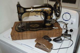 Antique Vintage Singer 1889 Model 27 Sewing Machine 8726940 Parts / Repair
