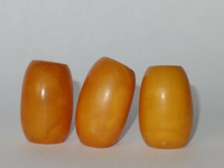 Rare Antique 12.  5 Grams 3 Beads Egg Yolk Butterscotch Amber