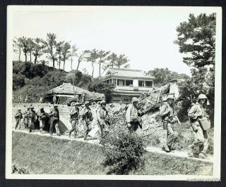 Ww2 Usmc 1st - First Marine Division,  Naha,  Okinawa Official 8 " X 10 " Photo