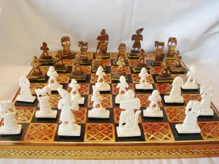 Very Rare Vintage Egyptian Chess Set Hand - Carved Wood & Bone Collectible