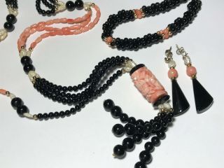 Vtg Carved Black Onyx & Pink Coral Beaded Art Deco Strand Necklace & Bracelet