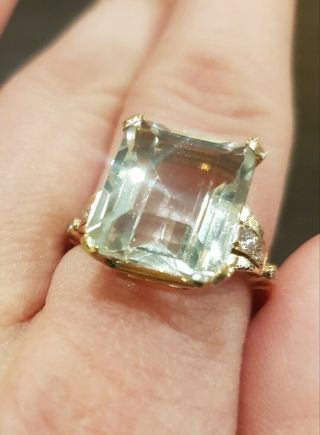 Estate Vintage 14k Yellow Gold Diamond And Aquamarine Ring.  Size 9