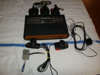 Vintage Atari Sunnyvale Heavy Sixer 6 Switch Console,  Controllers And 20 Games,