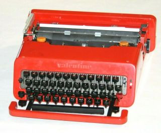 Olivetti Valentine Ettore Sottsass Vintage Typewriter Barcelona Red Type Writer