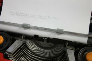 Olivetti Valentine Ettore Sottsass Vintage Typewriter Barcelona Red Type Writer 3