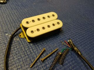 Dimarzio DP153 FRED Humbucker Guitar Pickup White - Vintage Late 80’s Early 90 ' s 6