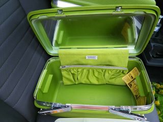 Vintage Key Lime Samsonite Saturn Makeup Train Case Carry On Luggage Tray & Key 3