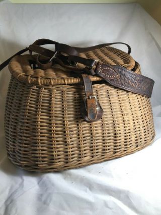 Vintage Fishing Creel Fly Fishing Wicker Basket Leather Tool Strap Signed Kenns