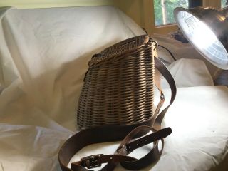 Vintage Fishing Creel Fly Fishing Wicker Basket Leather Tool Strap Signed Kenns 6