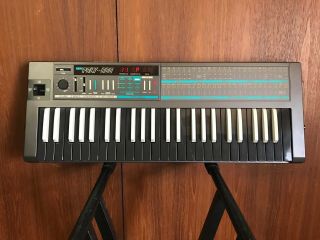 Korg Poly - 800 RARE Reverse key model w/ case power supply internal battery 2