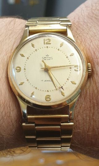 Rare Smiths De Luxe 17 Jewels 27.  Cs.  Gents Vintage Watch.