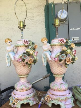 Vintage Capodimonte Figural Lamp - Made In Italy 0815