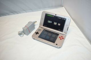 Nintendo 3ds Xl Handheld Game System,  Vintage Controller/gamepad,  Cond