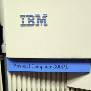 VINTAGE IBM PERSONAL COMPUTER 300PL TOWER,  MACHINE TYPE 6594,  MODEL NUMBER 92U 4