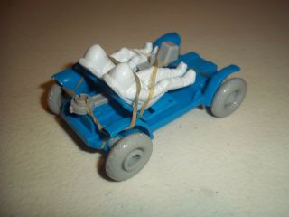 VINTAGE TANG PREMIUM MOON BUGGY ROVER WITH ASTRONAUTS 2