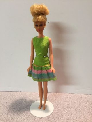 Vtg Barbie Francie W Growing Hair 1966 Blonde W / Brown Eyes Merry Go Rounders