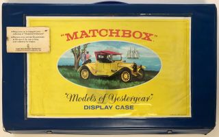 Vtg 1969 British Set 16 Different MODELS of YESTERYEAR & Matchbox Display Case 2