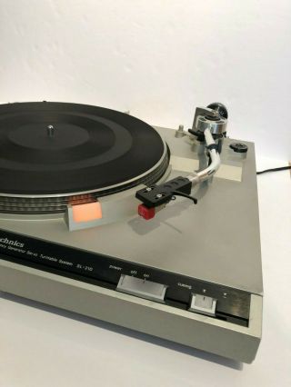 VTG Technics SL - 210 Servo Turntable Record Player - Play - Sounds Great 6