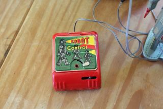 Vintage Japan R - 35 Electric Remote Control Battery Operated Robot 5