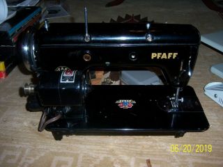 Vintage Pfaff 230 Automatic Sewing Machine w/Accessories,  Good 3