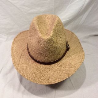 Sandy Blonde Straw Men ' s Hat with Brown Leather Band - - Size 7 1/8 7