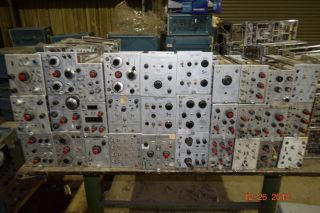 88 vintage tektronix oscilloscope plug - ins 151 type M TU - 2 3A72 3A3 ca type 2 4