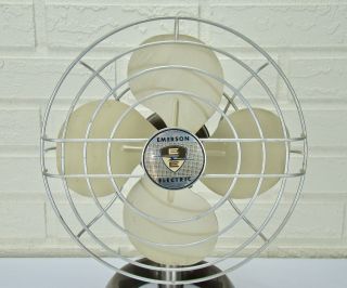 Vintage Art Deco Mid - Century Modern Emerson Electric Powerful Oscillating Fan 2