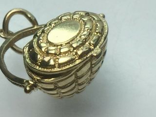 Fine 14k Yellow Gold Rattan Basket With Lid Charm Pendant.  3.  9gm.