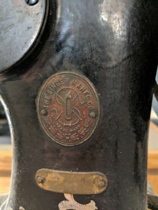 SINGER Treadle Model 29 - 4 Sewing Machine 1905 Shoe - Industrial - Cobbler - Leather 4