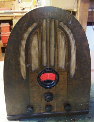 Vintage Philco Cathedral Radio Model 37 - 61 Shortwave