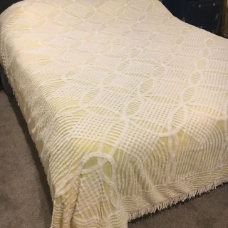 Vintage Chenille Bedspread Blanket Yellow White Full/queen Size Fringe Edges