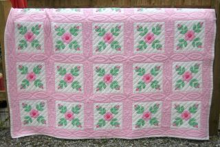 Vtg Handmade Applique Pink & Green Floral Flower Quilt