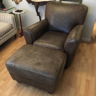 Vintage Leather Club Chair & Ottoman Pottery Barn Restoration Hardware Style 12