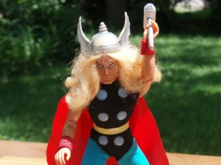 Mego vintage Marvel 8 inch Mighty Thor action figure 3