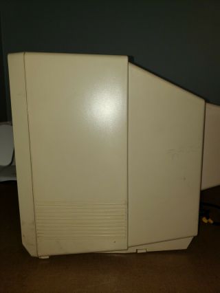 Vintage Commodore 1084 RGB / Composite Color Monitor - 5