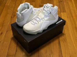 Nike X John Elliott Lebron 12 Nike Id White Glow In The Dark Size 10 Ds Rare